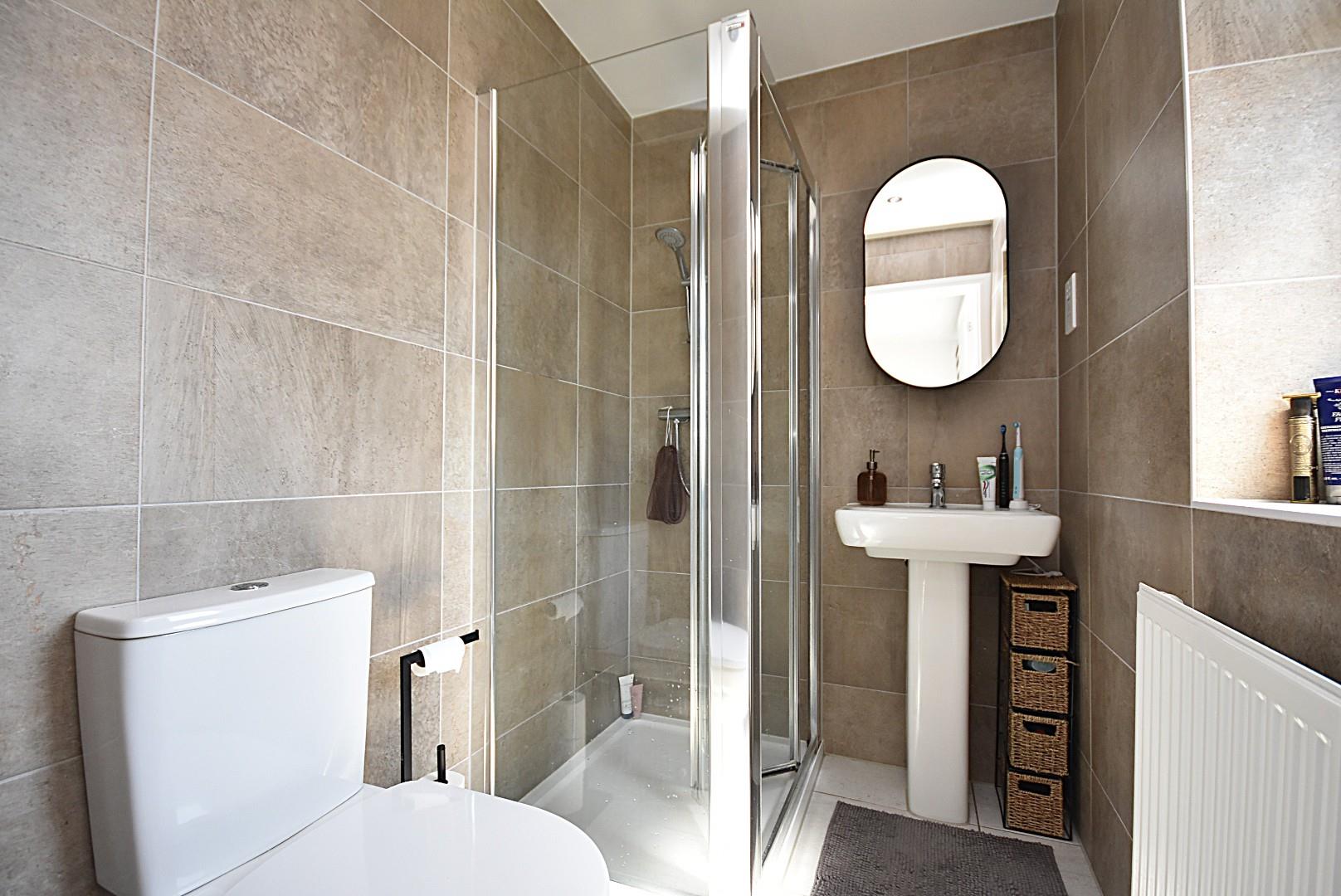 22 Melrose Walk, Sully, CF64 5WD